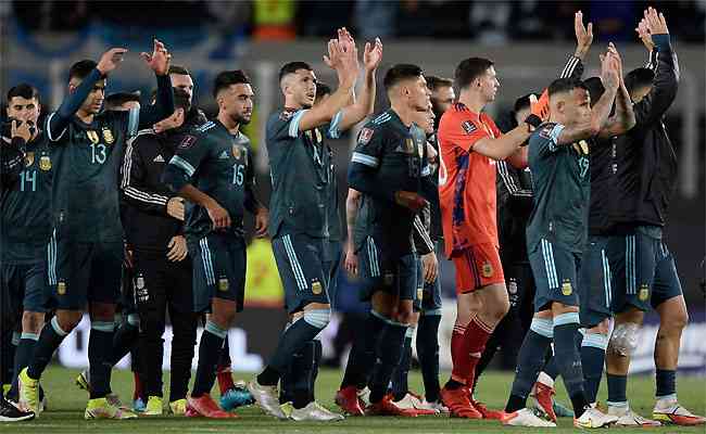 Argentinos festejam mais um triunfo pelas Eliminatrias: classificao para Copa encaminhada