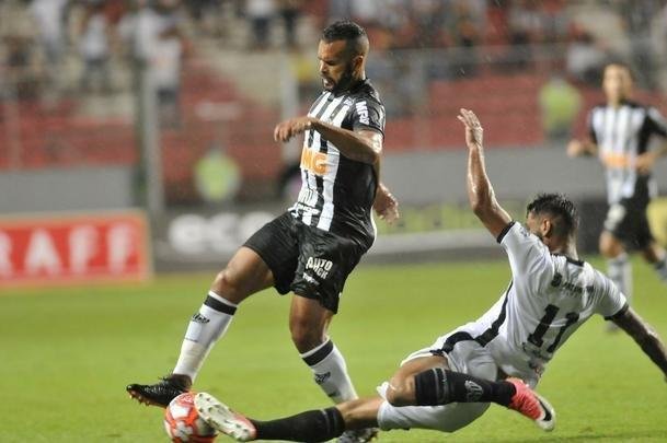 Em noite chuvosa no Independncia, reservas do Atltico batem o Tupi por 2 a 0