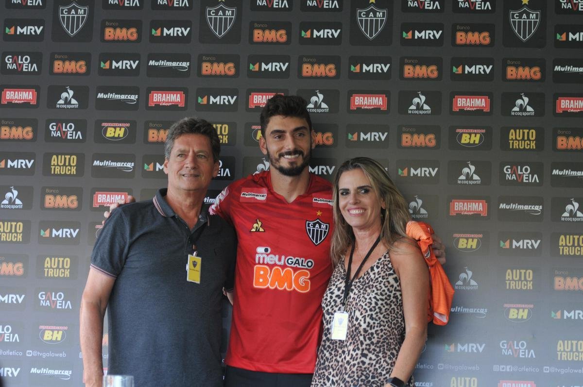 Goleiro Rafael, ex-Cruzeiro, foi apresentado como reforo do Atltico na Cidade do Galo. 