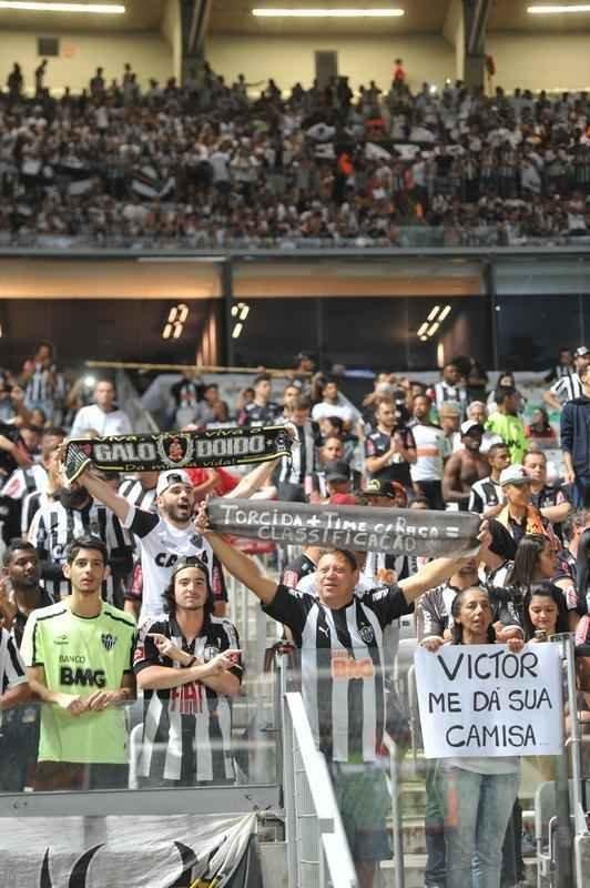Torcida do Galo acompanhou o duelo entre o Alvinegro e o Jorge Wilstermann, no Mineiro