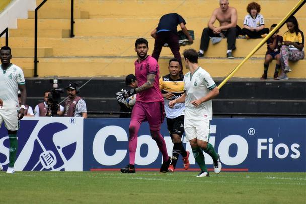 Criciúma e América se enfrentaram no Heriberto Hülse, pela terceira rodada da Série B