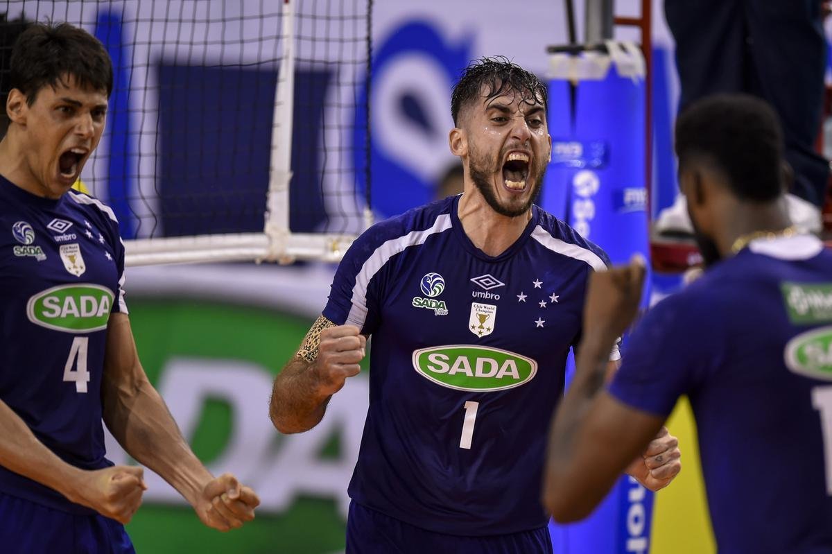 Cruzeiro e UPCN Bolvar Voley fizeram a final do Campeonato Sul-Americano de Clubes de Vlei, no Ginsio do Riacho, em Contagem