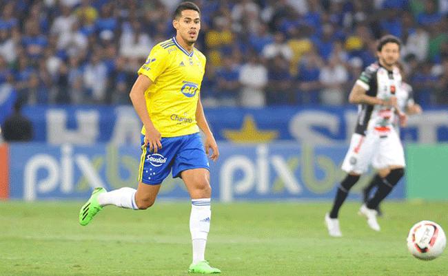 Oliveira foi titular do Cruzeiro em 26 das 29 partidas da equipe na Srie B