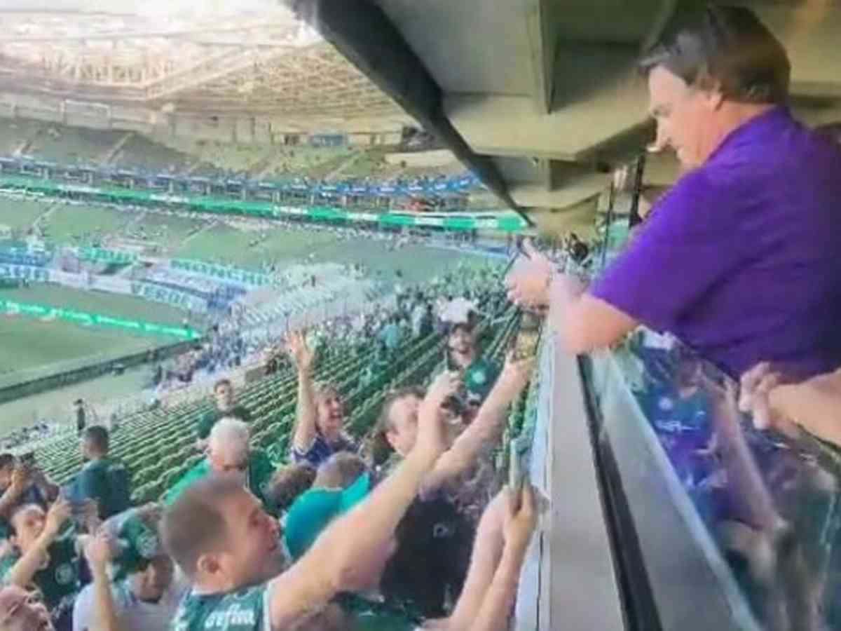 Bolsonaro está em São Paulo para ver jogo do Palmeiras