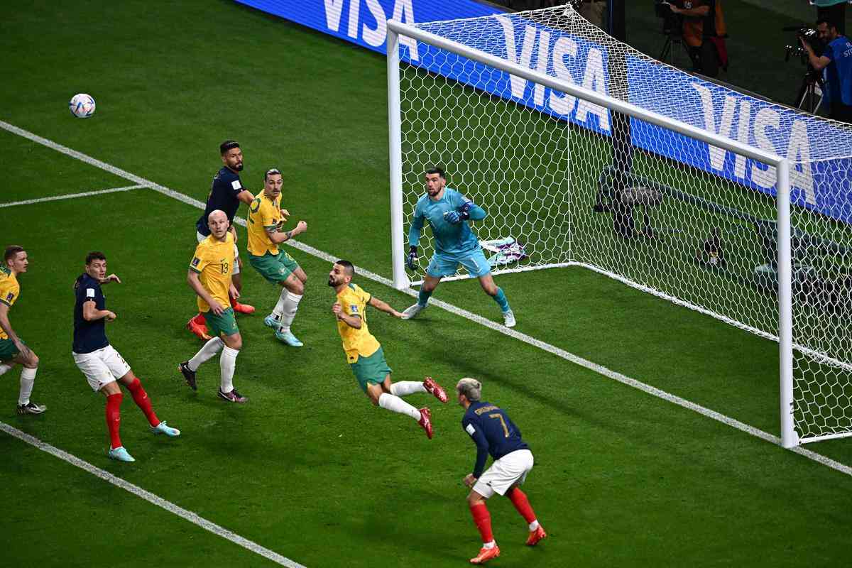 Imagens do jogo entre Frana e Austrlia, pelo Grupo D da Copa do Mundo