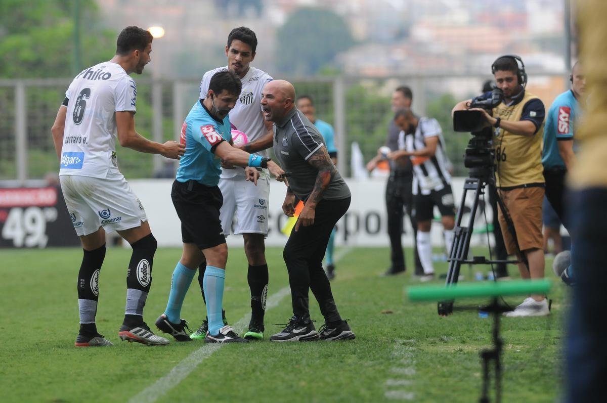 Atltico bateu o Santos na estreia de Vagner Mancini em Belo Horizonte