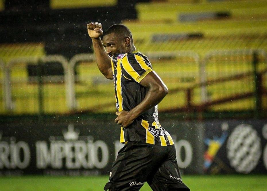 #17 - Joo Carlos (Mirassol) - 16 gols em 28 jogos - mdia de 0,57 por jogo.

Todos os gols do atleta na temporada foram marcados com a camisa do Volta Redonda-RJ.
