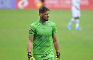 Matheus Cavichioli - goleiro