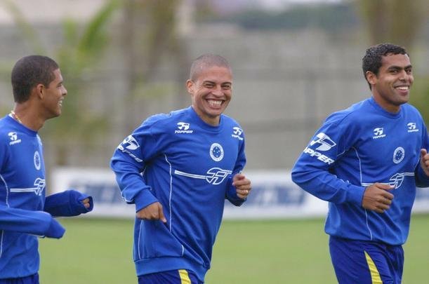 AGOSTO - Dia a dia de treinos do Cruzeiro na temporada que culminou com a Trplice Coroa