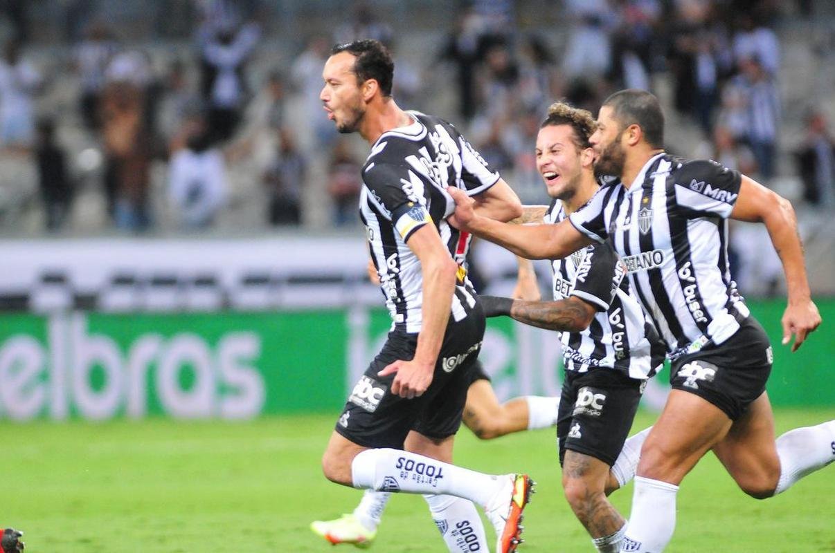 Fotos da partida entre Atltico e Fortaleza, pela ida da semifinal da Copa do Brasil, no Mineiro