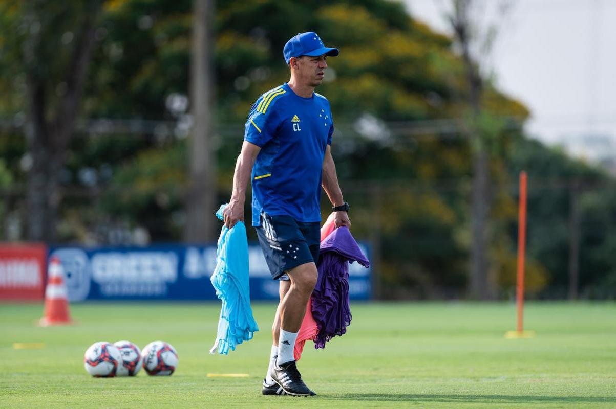 Fotos do treino do Cruzeiro desta segunda-feira (27/9)