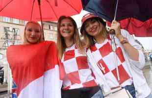 Torcedores lotaram as ruas de Zagreb para assistir  final da Copa