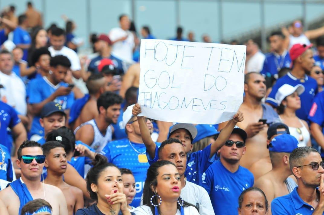 Fotos da torcida do Cruzeiro no clssico contra o Atltico, no Mineiro, pela 32 rodada do Campeonato Brasileiro 2019