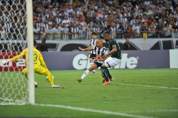 Atltico enfrentou o Gois em jogo do Campeonato Brasileiro 