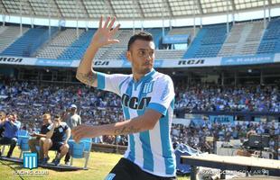 Nery Domnguez - meia se transferiu do Independiente para o Racing