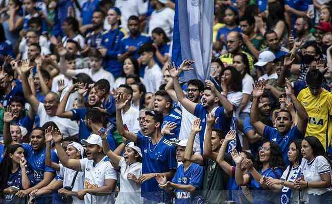 Cruzeiro ultrapassa marca de 48 mil sócios-torcedores
