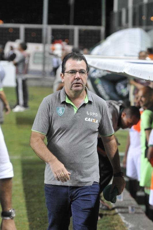 Imagens do clssico de ida da semifinal do Mineiro, entre Atltico e Amrica, no Independncia