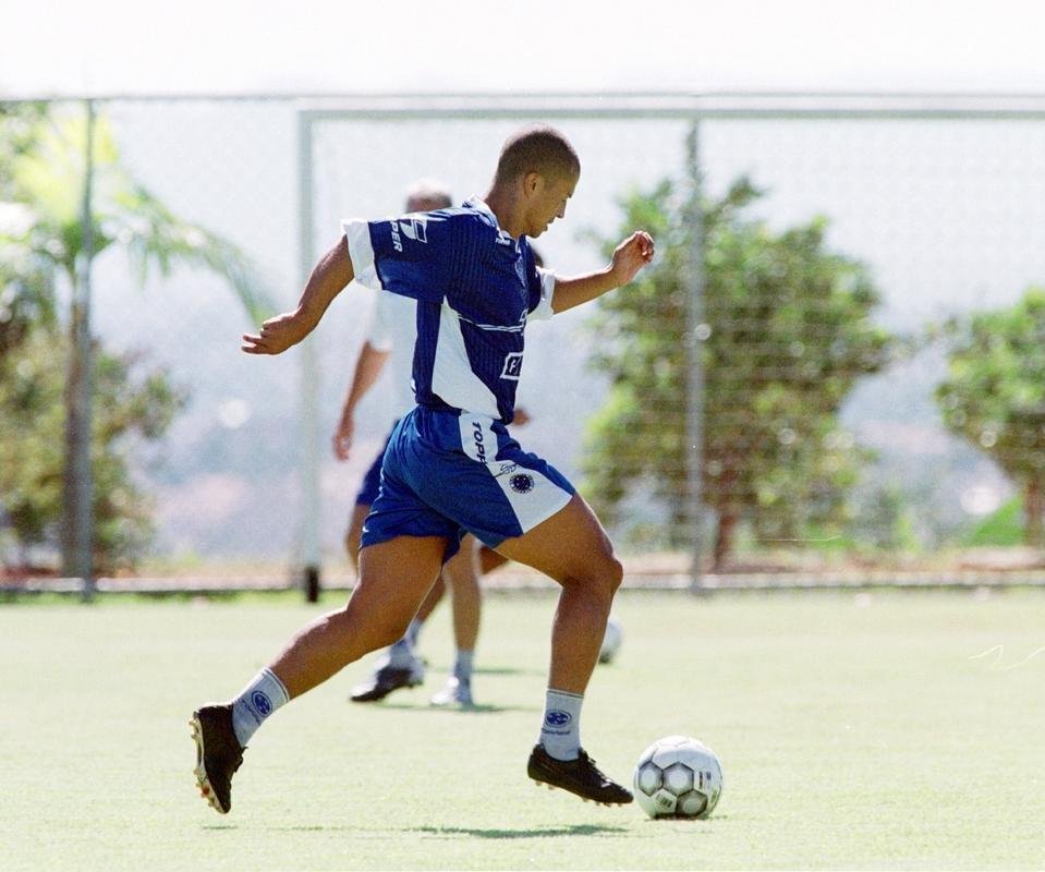 FEVEREIRO - Dia a dia de treinos do Cruzeiro na temporada que culminou com a Trplice Coroa