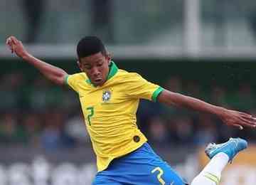 O atacante Sávio, que hoje joga no PSV, da Holanda, é a segunda baixa do Brasil no Sul-Americano sub-20