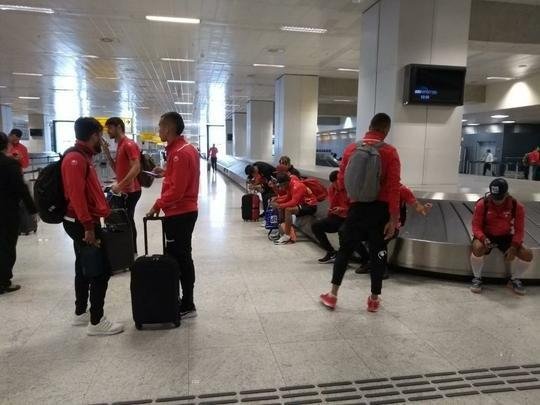 Fotos da delegao do Deportivo Lara na viagem at Belo Horizonte
