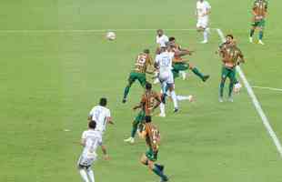 Fotos do duelo entre Cruzeiro e Sampaio Corra, no Mineiro, pela 14 rodada da Srie B do Campeonato Brasileiro