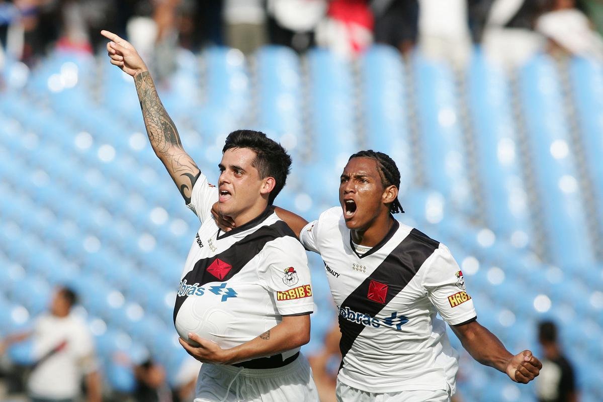 Vasco - Quatro vezes campeo da Srie A (1974, 1989, 1997 e 2000) e uma vez campeo da Srie B (2009)