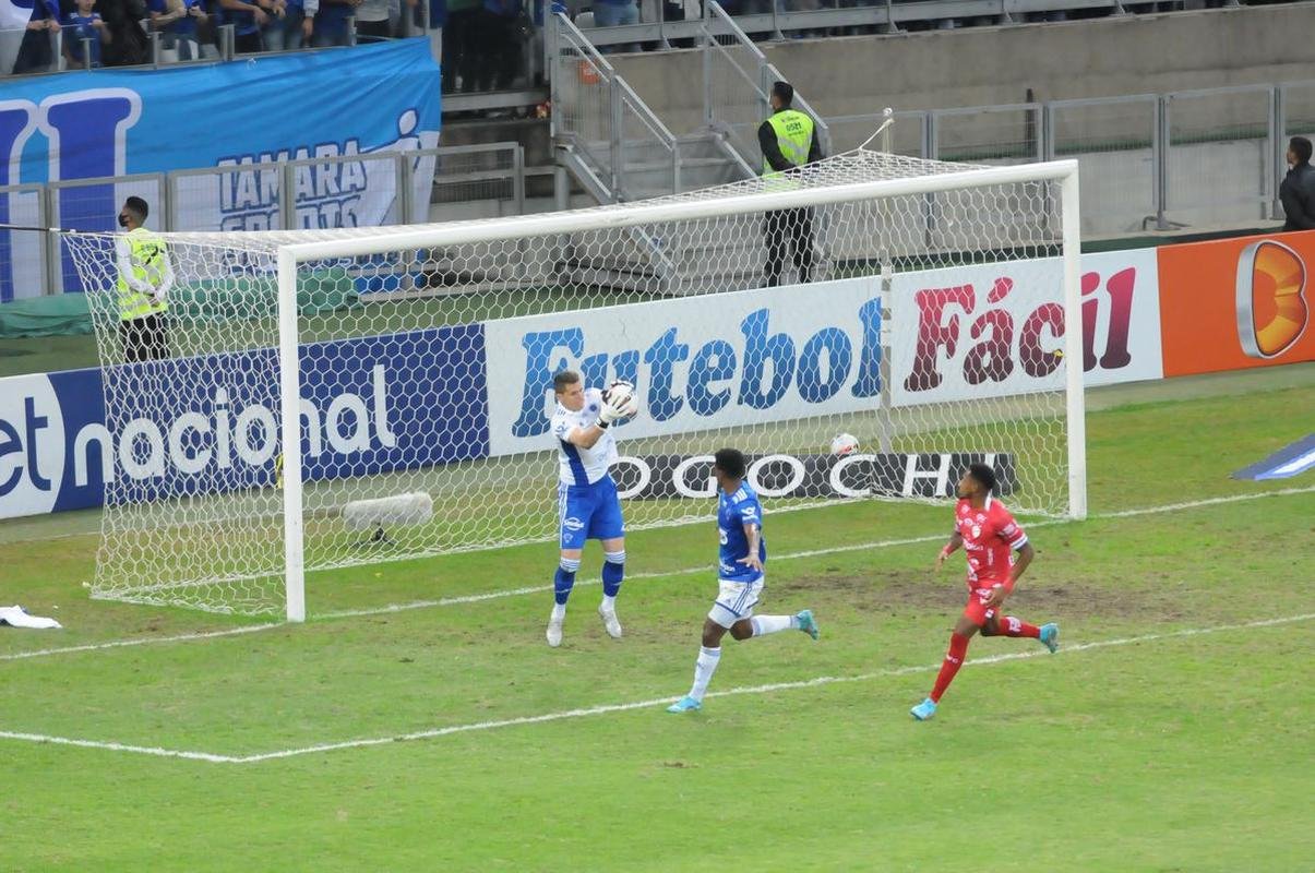 Fotos do jogo entre Cruzeiro e Vila Nova, no Mineiro, pela 15 rodada da Srie B
