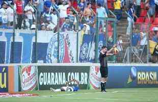 Imagens do jogo entre Cruzeiro e Internacional, na Arena do Jacar, pelo Brasileiro