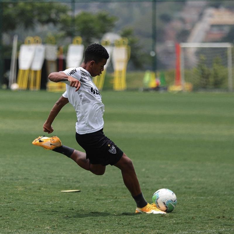 Fotos do treinamento do Atltico nesta sexta-feira, o penltimo antes do jogo contra o Internacional