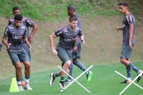 Atlético inicia preparação para enfrentar o Internacional