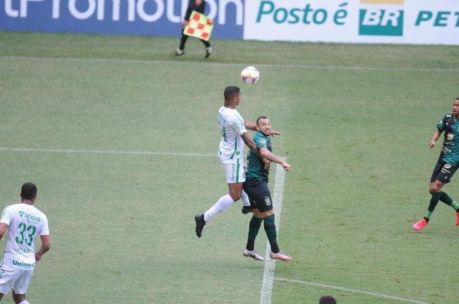 Imagens do jogo entre Amrica e Chapecoense, no Independncia, pela Srie B