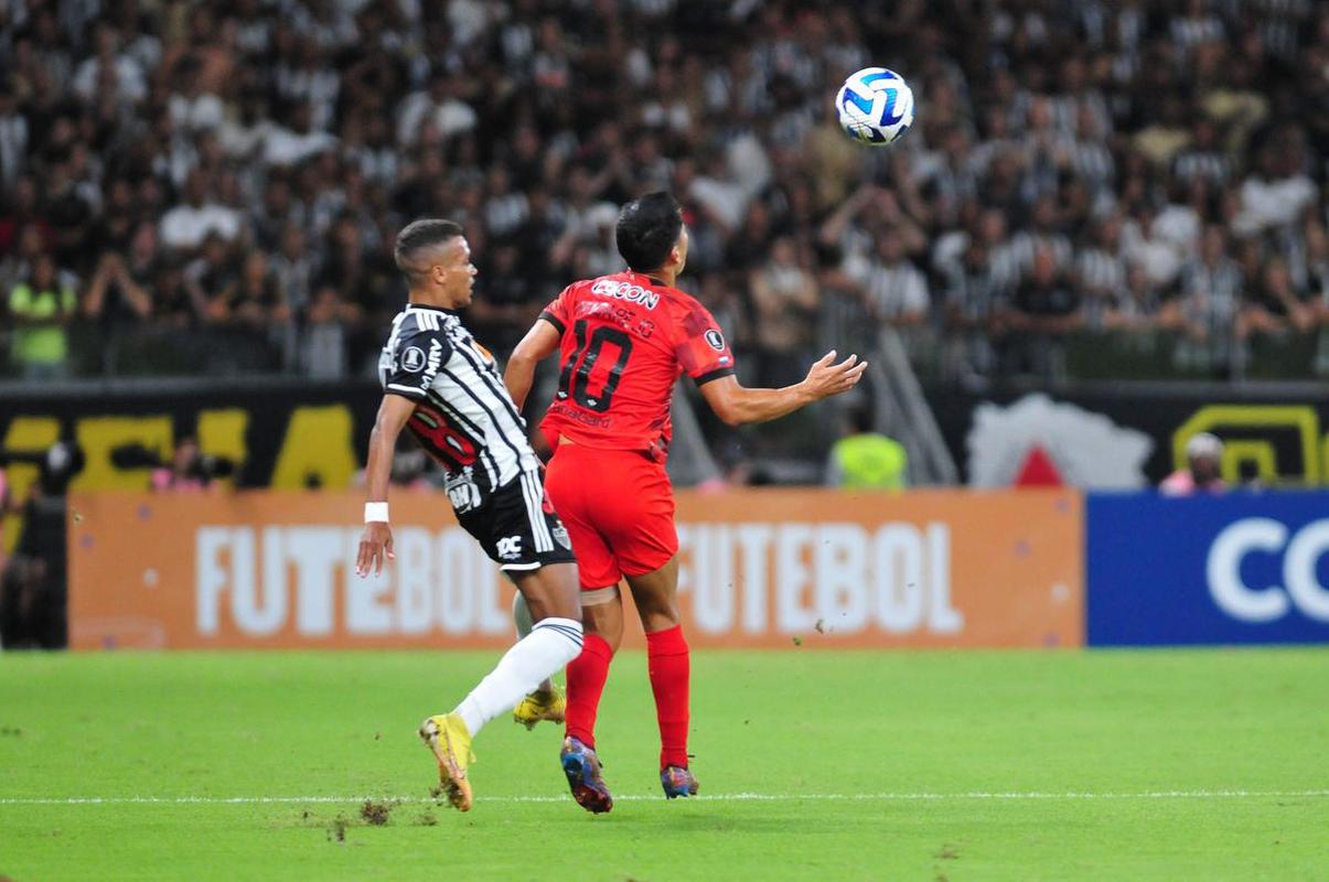 Fotos do jogo entre Atltico x Libertad, pela Copa Libertadores