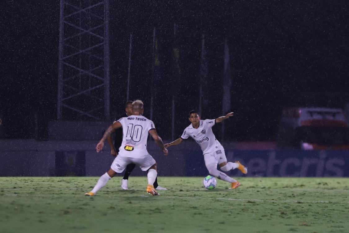 Bragantino 2 x 2 Atlético: veja fotos do jogo