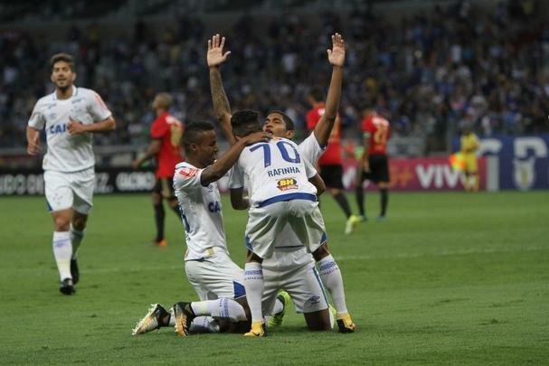 Imagens da partida entre Cruzeiro e Sport, duelo vlido pela 21 rodada da Srie A do Campeonato Brasileiro