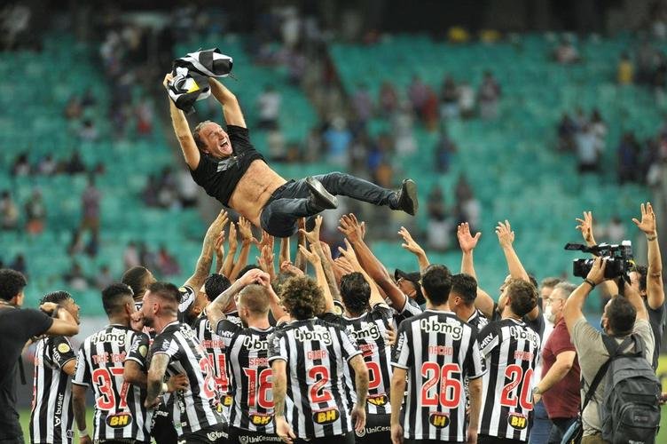 Fotos do jogo entre Bahia e Atltico, na Fonte Nova, em Salvador, pela 32 rodada do Campeonato Brasileiro 