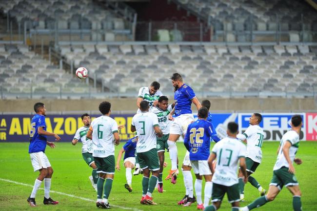 Fotos do jogo entre Cruzeiro e Guarani, no Mineiro, em Belo Horizonte, pela oitava rodada da Srie B do Campeonato Brasileiro de 2021