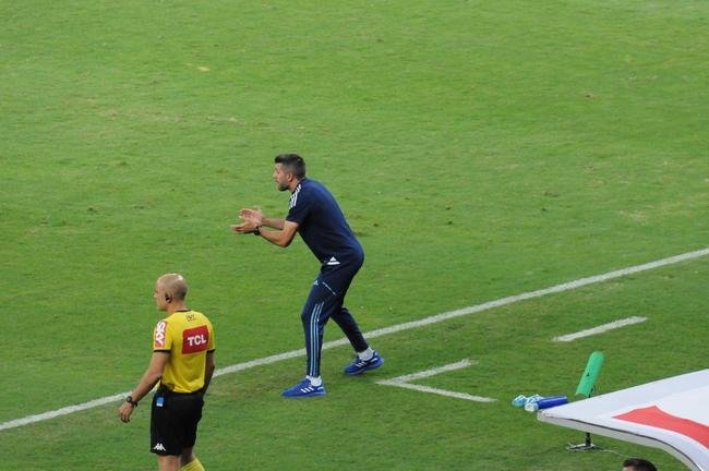 Fotos do jogo entre Cruzeiro e CRB, no Mineiro, em Belo Horizonte, pela 11 rodada da Srie B do Brasileiro