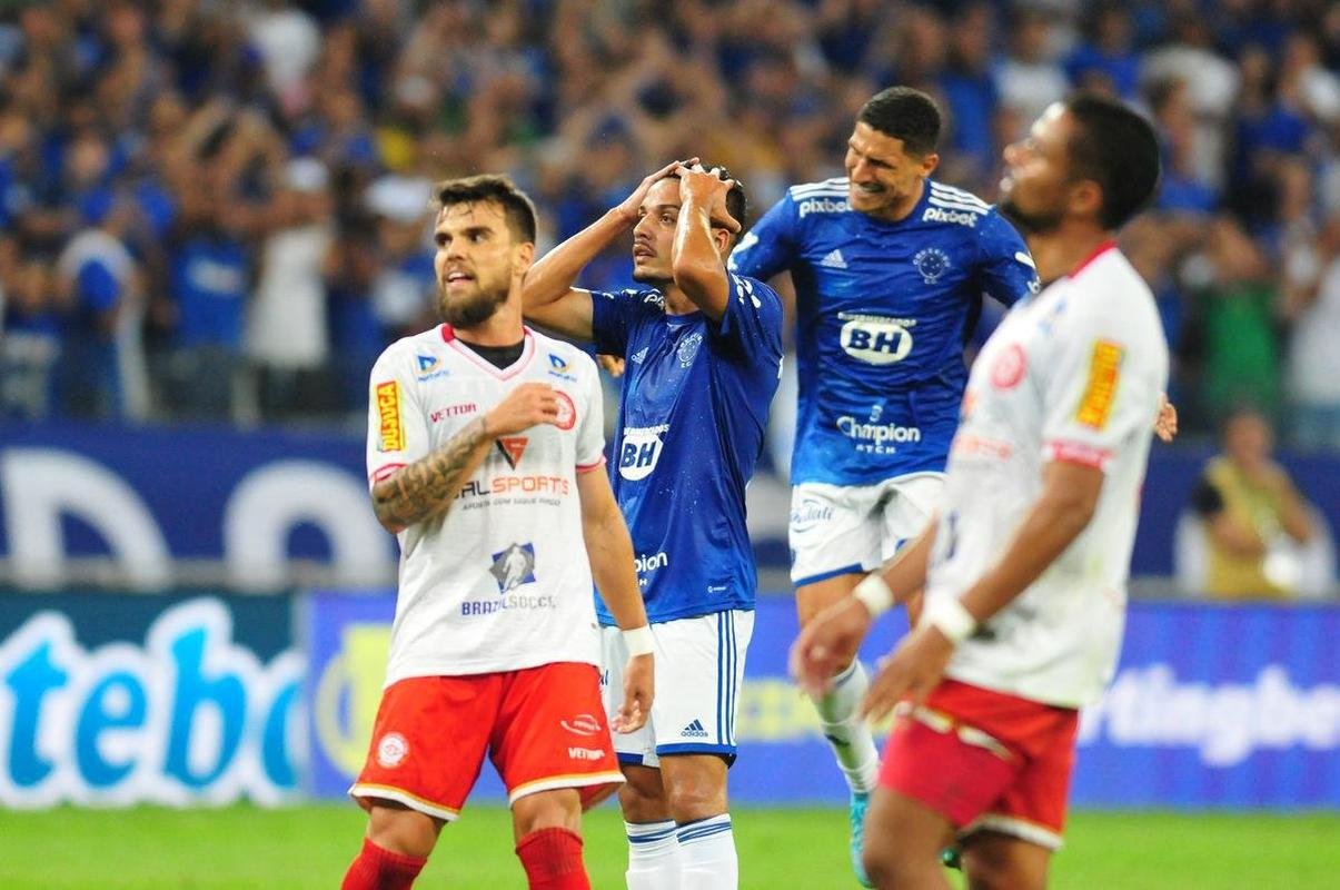 Fotos do jogo entre Cruzeiro e Tombense, pela 22� rodada da S�rie B