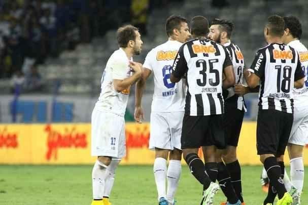 Imagens da deciso entre Cruzeiro e Atltico no Mineiro