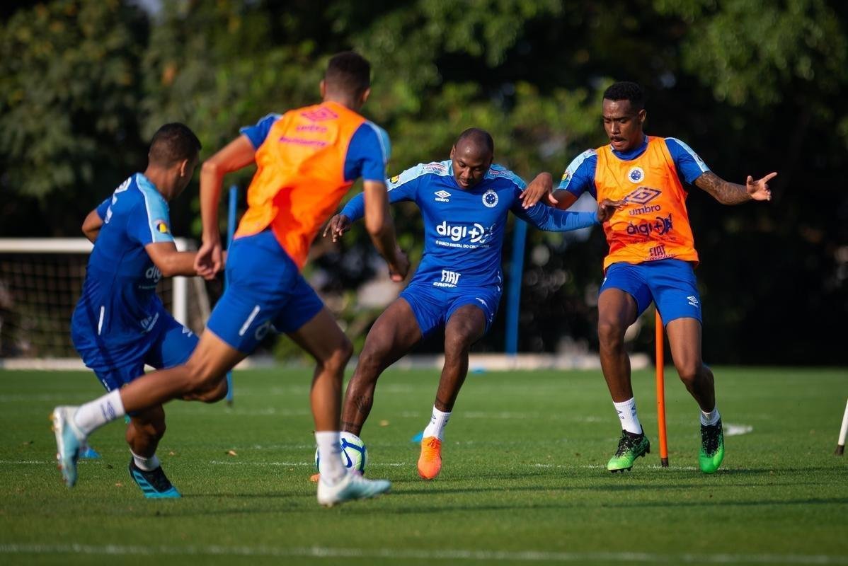 Fotos do treino do Cruzeiro desta quarta-feira, 21 de agosto, na Toca da Raposa II