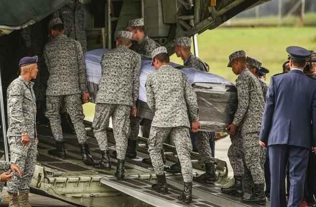 Corpos das vítimas da queda do voo da Chapecoense deixam Medellín rumo a Chapecó. Velório neste sábado, na cidade catarinense, deve reunir mais de cem mil pessoas e mil jornalistas do mundo todo