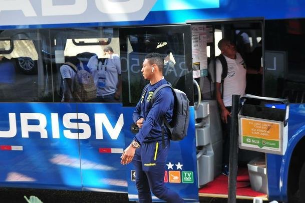 Delegao do Equador desembarcou nesta tera-feira em Belo Horizonte, onde estrear na Copa Amrica