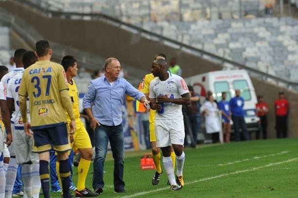 Imagens da partida entre Cruzeiro e Sport, duelo vlido pela 21 rodada da Srie A do Campeonato Brasileiro