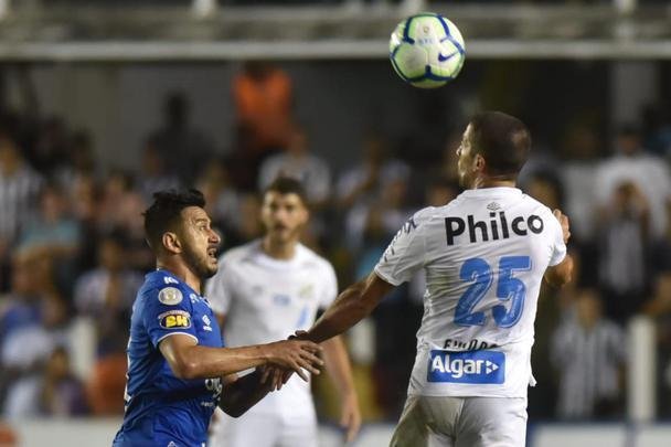 Santos e Cruzeiro se enfrentaram na Vila Belmiro, pela 34 rodada da Srie A