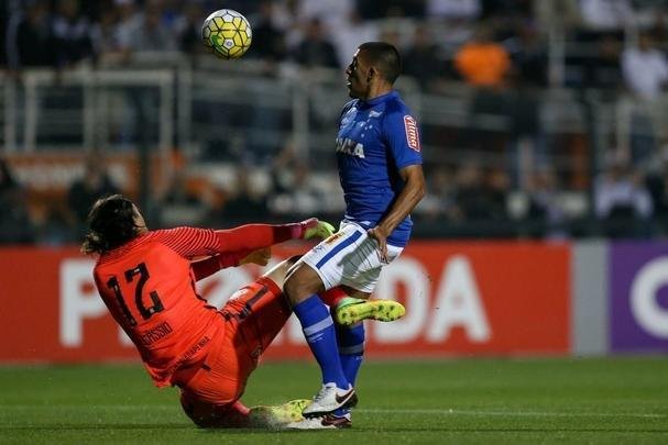 Fotos de Corinthians 1x1 Cruzeiro, no Pacaembu, pela 19ª rodada do Campeonato Brasileiro (Marcello Zambrana/Light Press/Cruzeiro)