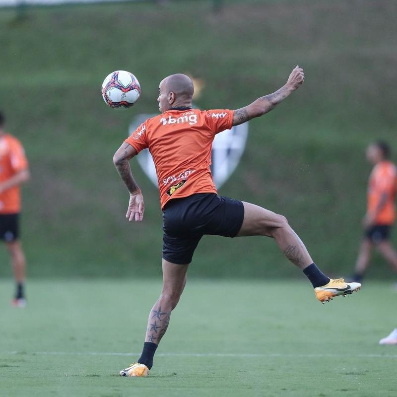 Com novo uniforme de treino, Atlético fechou nesta sexta-feira sua preparação para enfrentar o Athletic, às 19h deste sábado, no Independência, pela 11ª rodada do Campeonato Mineiro