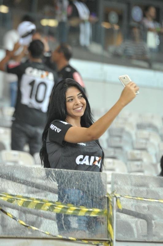 Fotos da torcida em Atltico x Zamora, no Mineiro