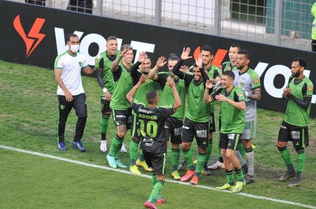 Amrica e Fluminense se enfrentaram em Belo Horizonte, pela 15 rodada do Campeonato Brasileiro