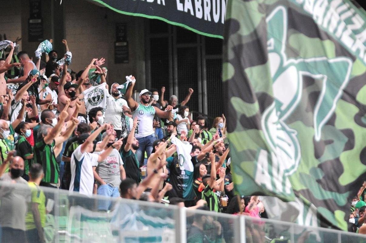 Fotos da vitria do Amrica sobre o Fortaleza, por 2 a 1, no Independncia, pela 29 rodada da Srie A do Campeonato Brasileiro