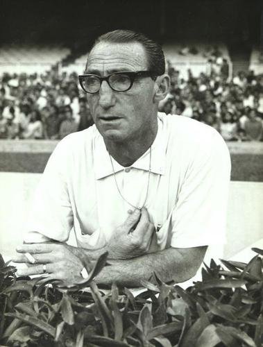 9º - Orlando Fantoni: 172 jogos